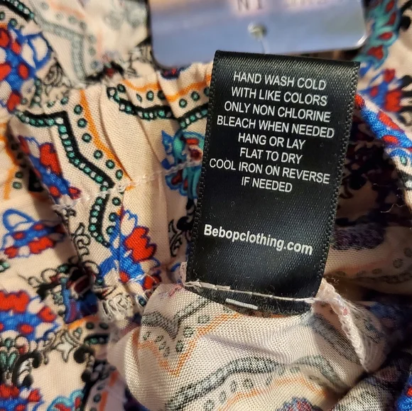 BEBOP | Women's Pink mandala medallion pattern shorts. NWT - Picture 7 of 8